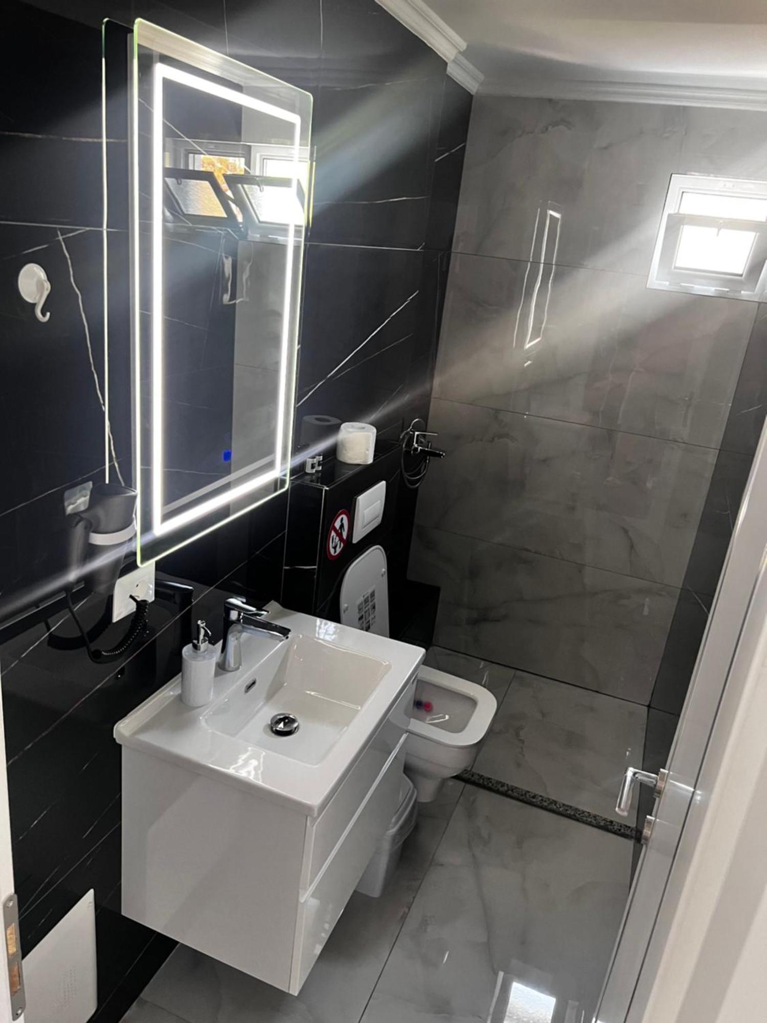 Noya Suites Sr Sarande Exterior photo